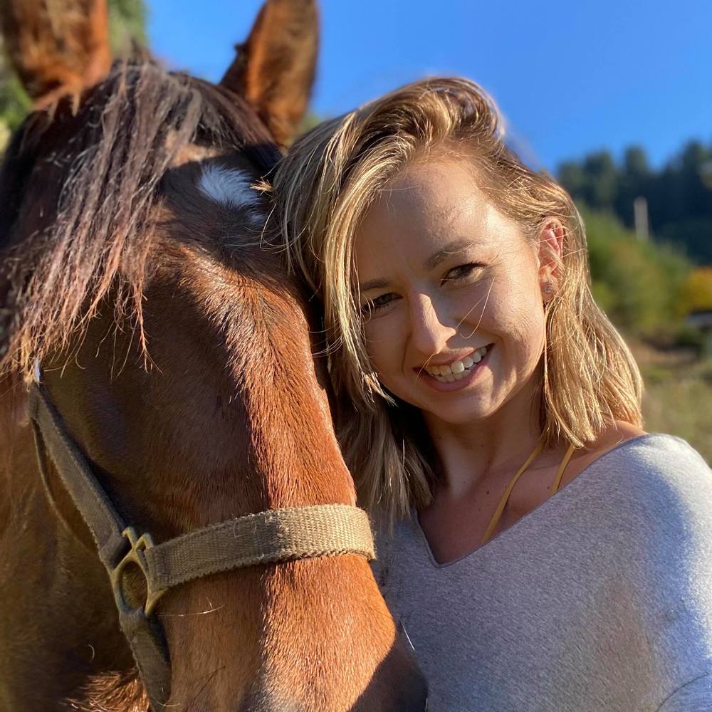 Meet your Posher, Jennie